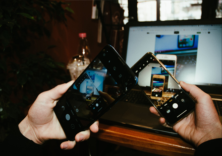 国产厂商卡位OCA光学胶市场，上游“吃肉”下游“喝汤”的局面